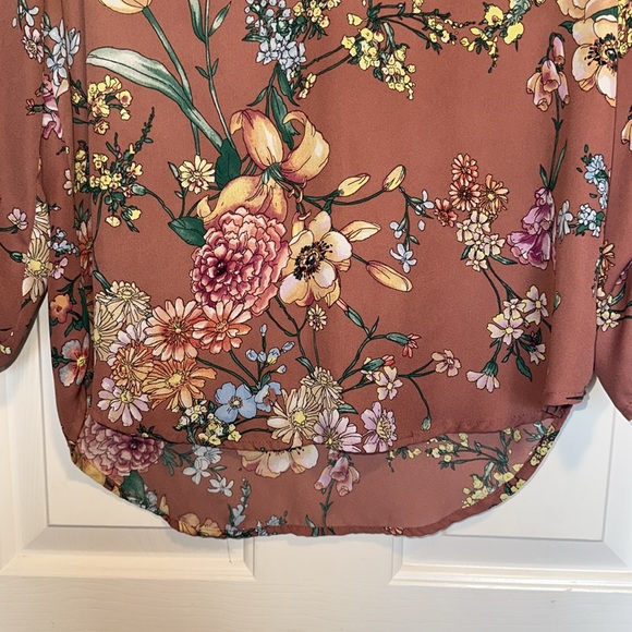 Women's Medium Sheer Floral Muted Pink Blouse Stitchfix Lily White - Picture 5 of 10